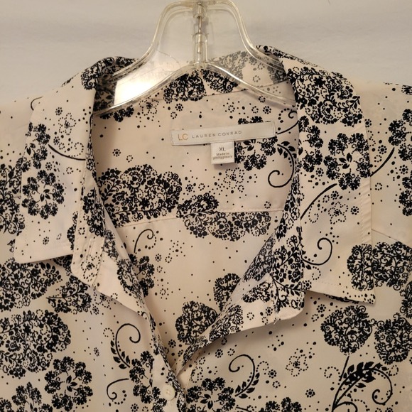 LC Lauren Conrad XL Blouse Cream Black Floral Longsleeve Sheer Button Up - Picture 9 of 16